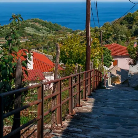 Holiday home Casa Levante Keramidhion